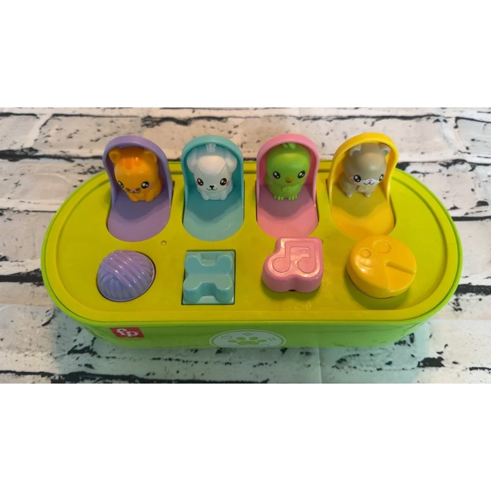Fisher-Price Hide & Peek Pop-Up Baby Toddler Activity Toy Animal Friends GJW24